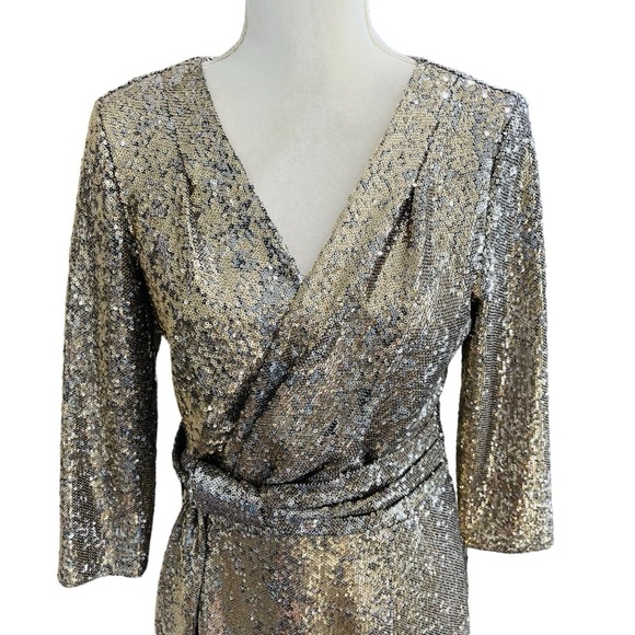 Calvin Klein Gold  Silver V-Neck Sequin Mesh Dress 3/4 Sleeve Sheath Cocktail - Picture 7 of 11
